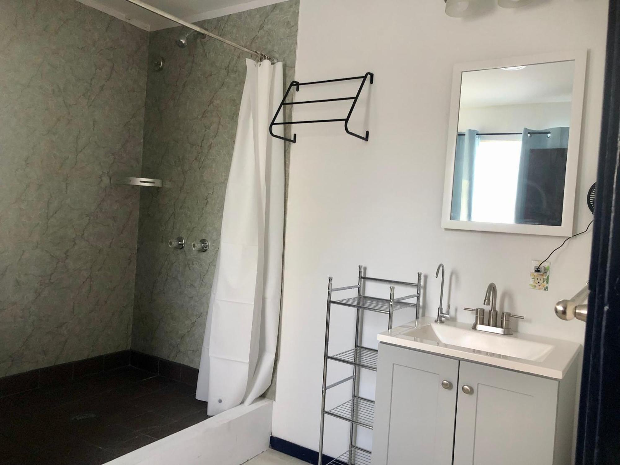 Island Hopper Hotel Yepan Ngoại thất bức ảnh